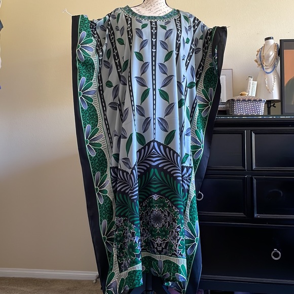 Vintage Handsewn Caftan - Picture 13 of 14